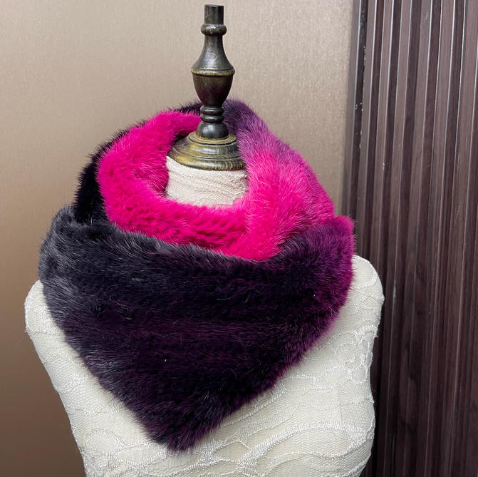 Ombre Color Genuine Mink Fur S – обзор и цена Infinity Scarf Knit