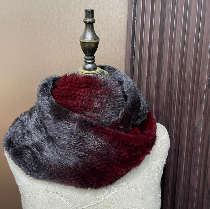 Ombre Color Genuine Mink Fur S – обзор и цена Infinity Scarf Knit