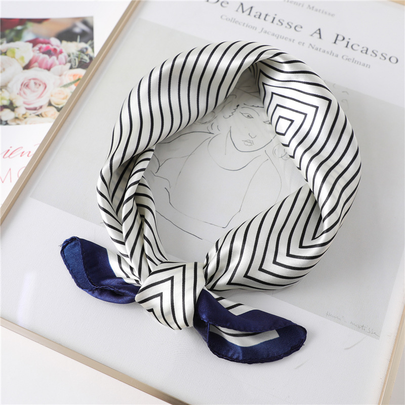 Luxury Stripe Silk Square Scar – обзор и цена Silk Tie Striped