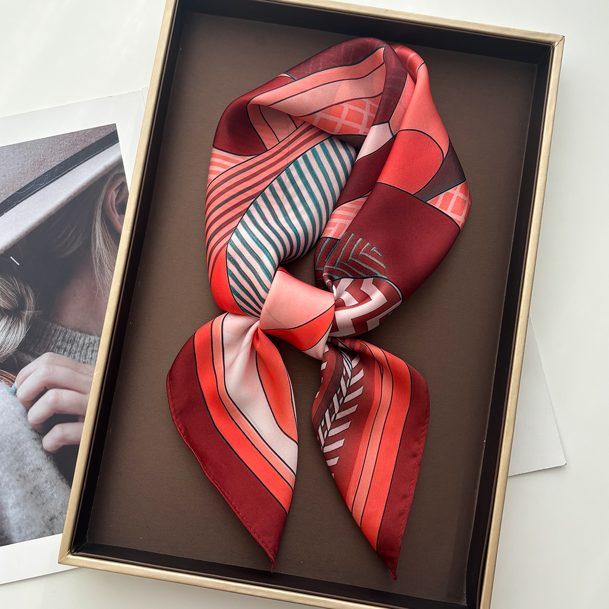 Luxury Square Scarf For Women  – обзор и цена Silk Neck Scarf