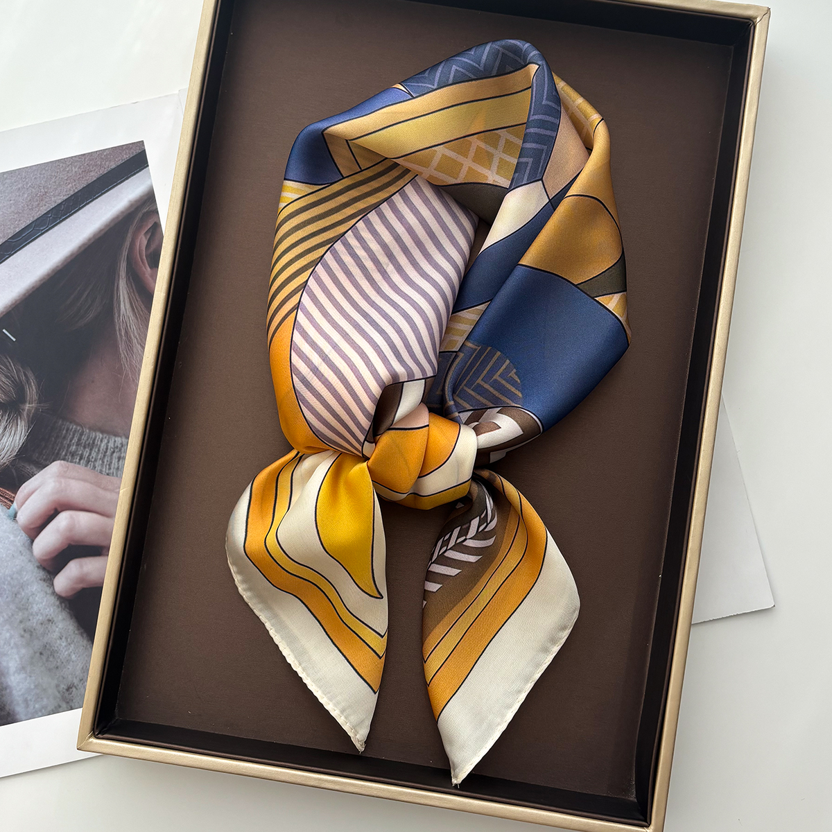 Luxury Square Scarf For Women  – обзор и цена Silk Neck Scarf